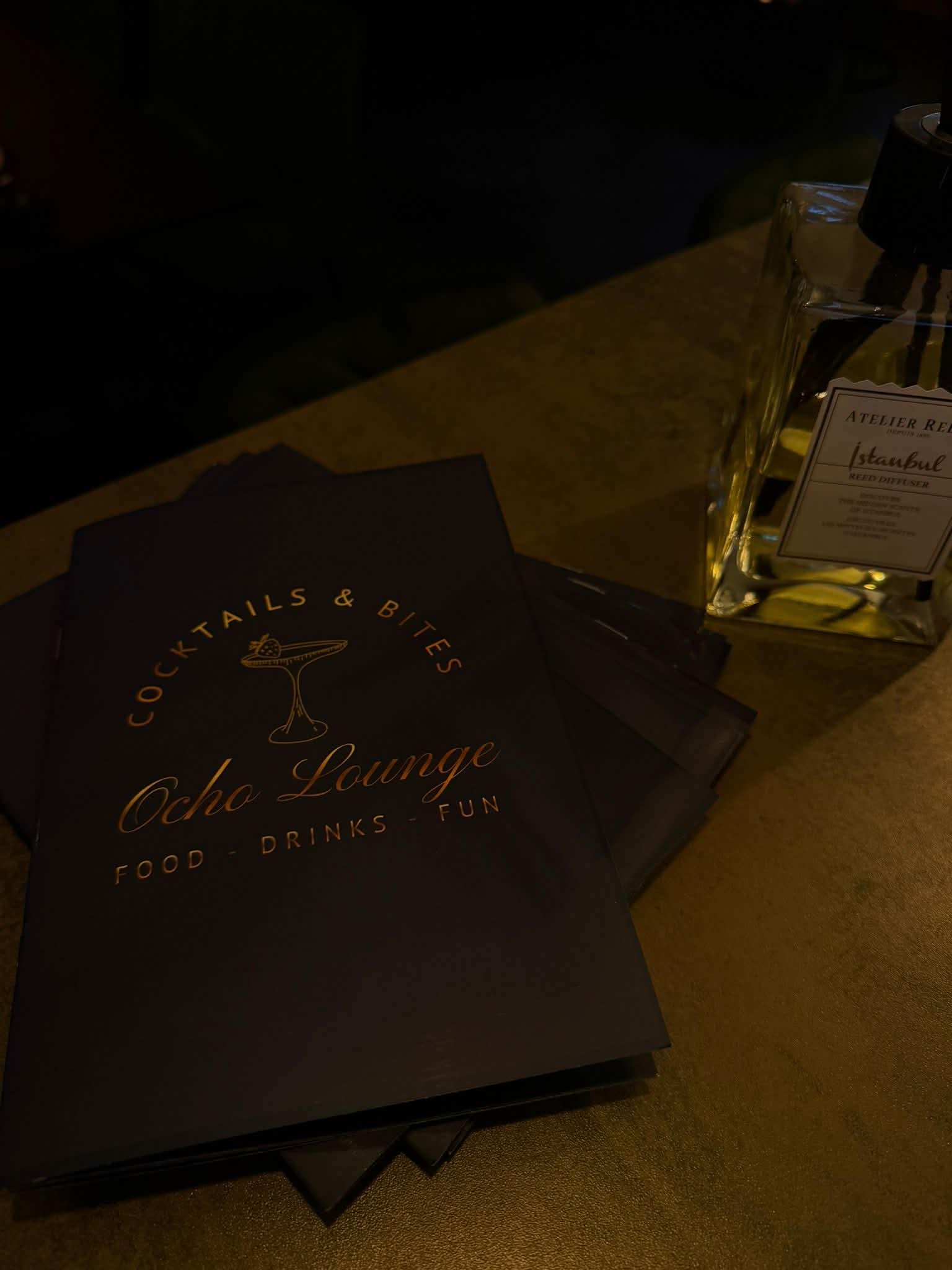 Een foto van de bar bij Flashygolf. 